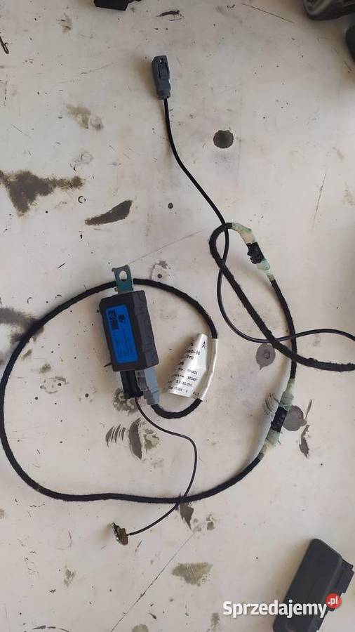 Wzmacniacz antenowy peugeot 208 citroen Haczów