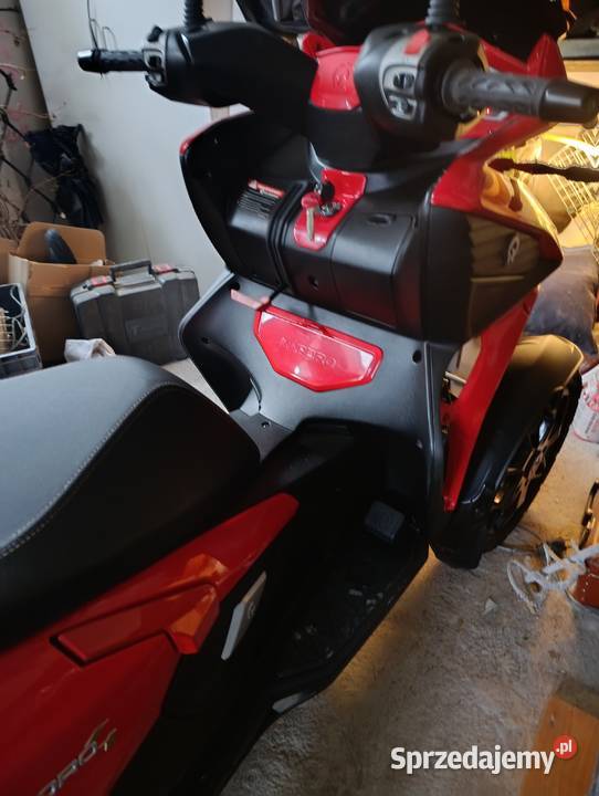 Piaggio Quadro 350 Rok produkcji 2017 Krzywaczka