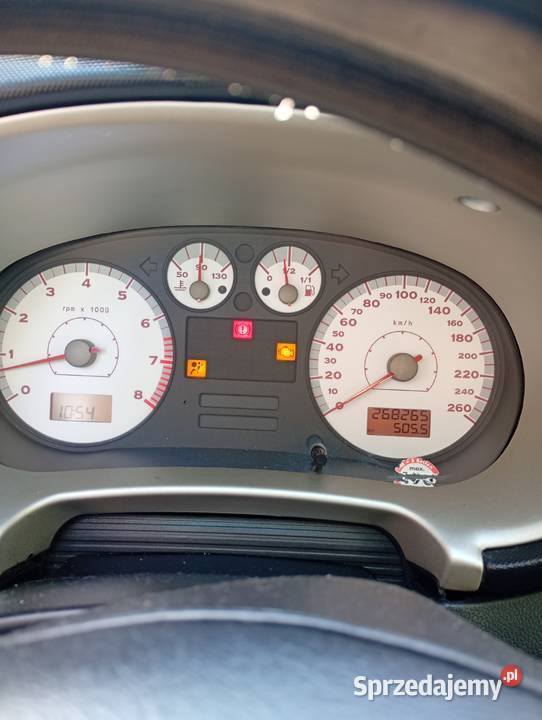 Sprzedam Seata Leona 1 2006 r benzyna gaz Bełchatów