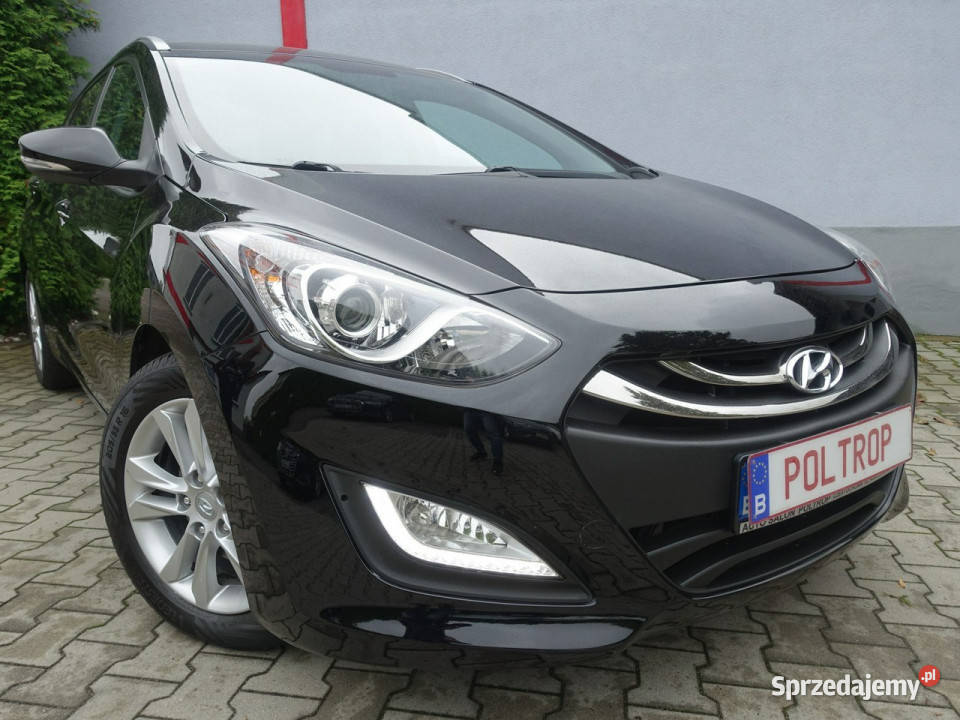 Hyundai i30 16i Klimatronik Ledy Alu Bluetooth 4/5 śląskie Częstochowa sprzedam