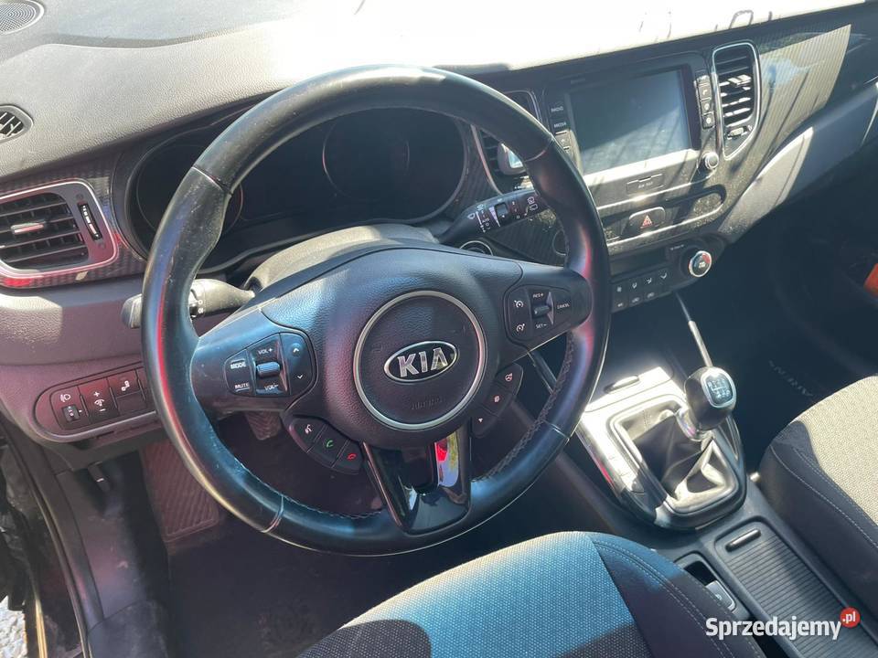 KIA Carens 17 CRDi 141 Premium 7 miejsc 141KM Kielce