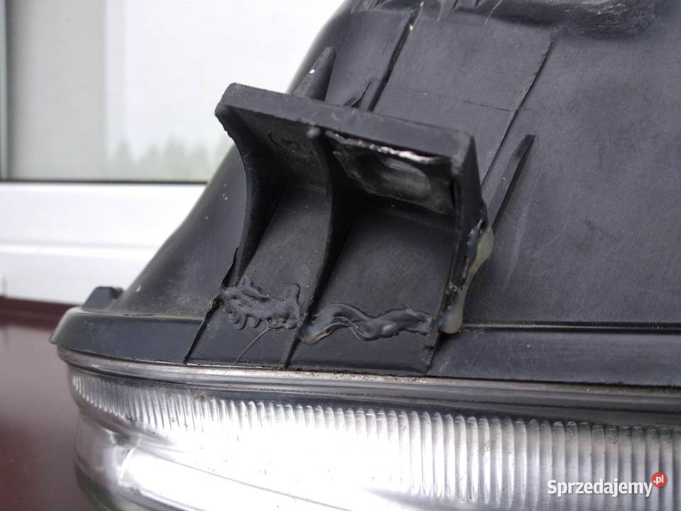 VW Golf IV 4 lampa przednia prawa reflektor osobowe Sieradz