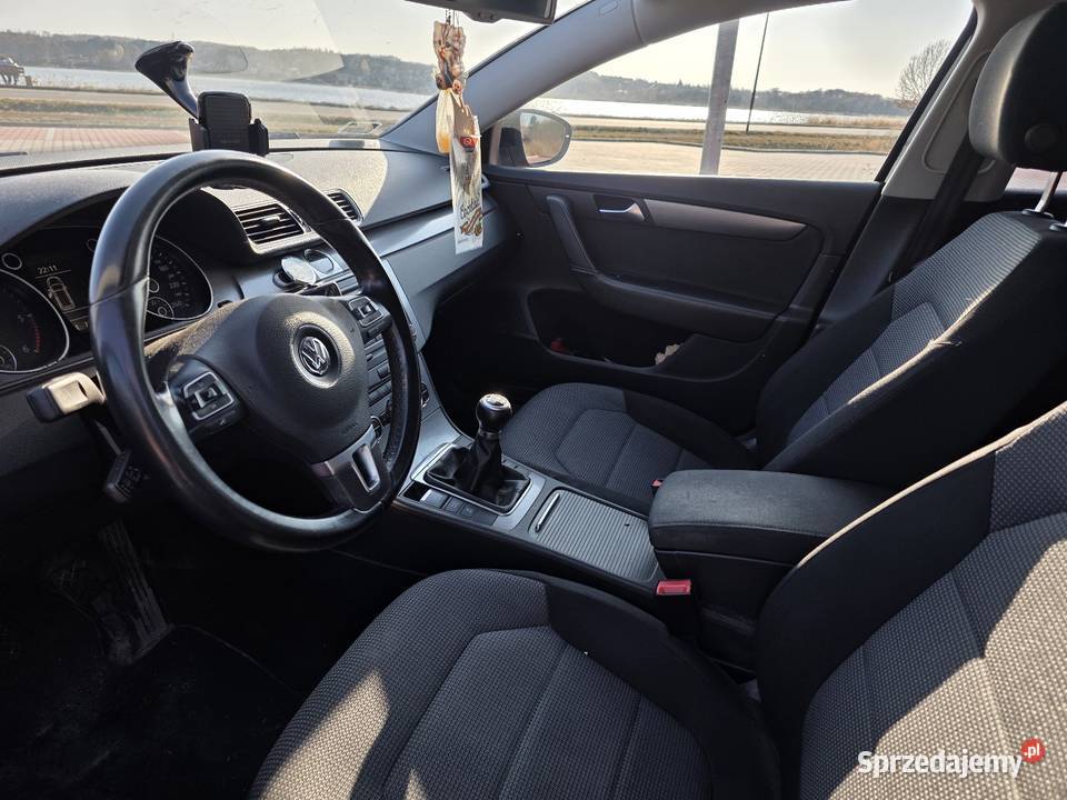 Volkswagen Passat B7 16 TDI 105 czarny Starachowice