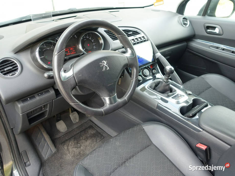 Peugeot 3008 16 HDI 120Panorama DachHeadUpKamera