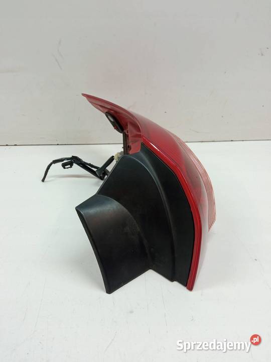 LAMPA TYŁ PRAWA EUROPA 22087977 Mitsubishi sprzedam