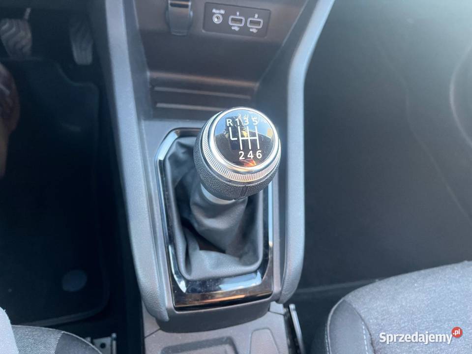 RENAULT Clio V 10i TCe 90 Business GE034 Clio sprzedam