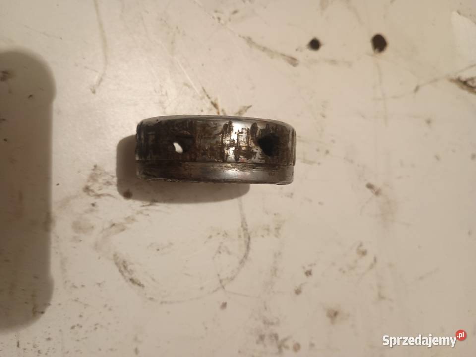 Nakrętka kolanka wydechu BMW r26 r27