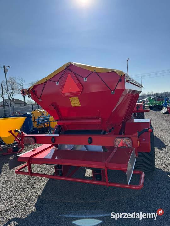 Rozsiewacz nawozów Rozsiewacz przyczepiany nieuszkodzony Warszawa