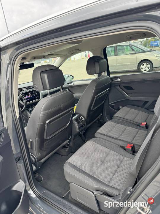 Volkswagen Touran 20 TDI 150 2019 Manual wielkopolskie Poznań sprzedam