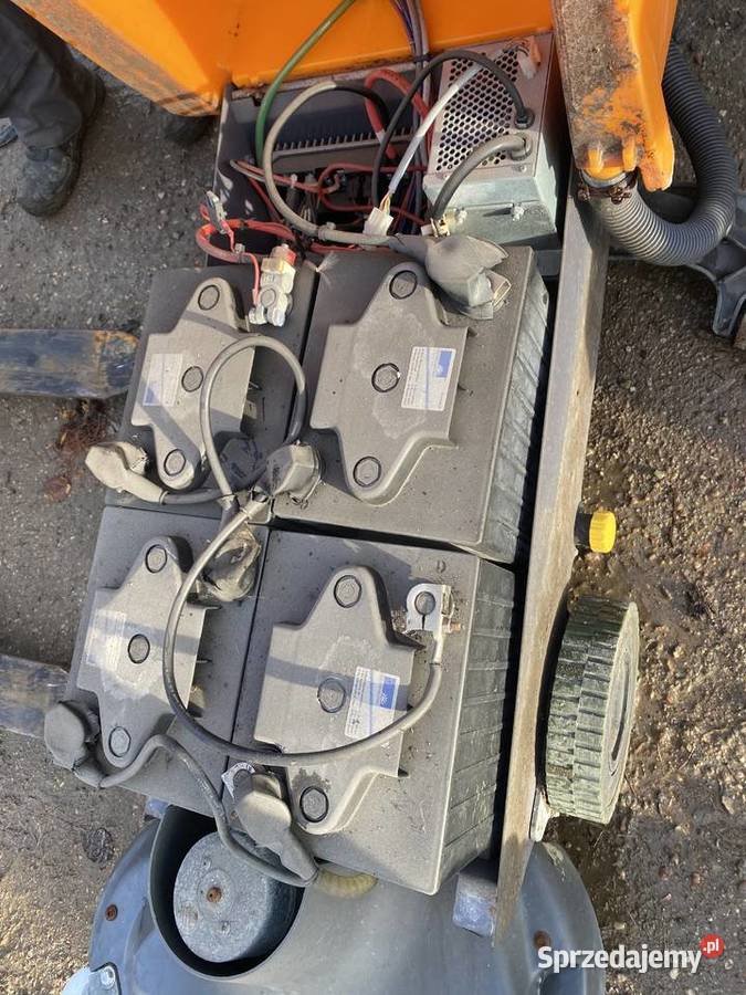 TASKI SWINGO 1650 Automatyczna Myjka 2 Częstkowo
