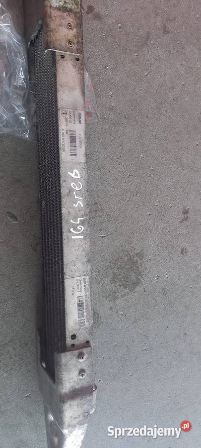 A1645002000 chłodnica oleju Mercedes ML Niedrzwica Duża