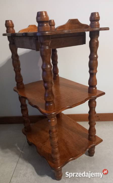 Etażerka stolik szafka w stylu eklektycznym w Wrocław