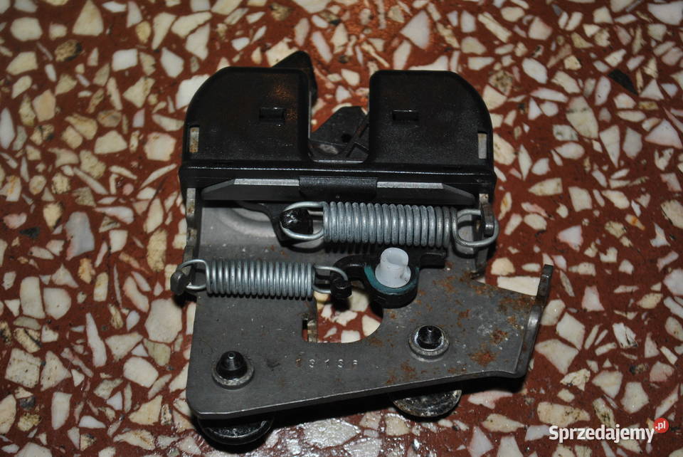 Zamek prawy BMW E60 F10 F06 G20 F32 F82 E90 F87 Karoseria Poręba