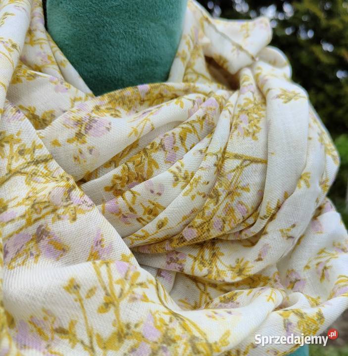 Szal komin HM wzór kwiatowy kwiaty floral na Pozostałe Szczecin