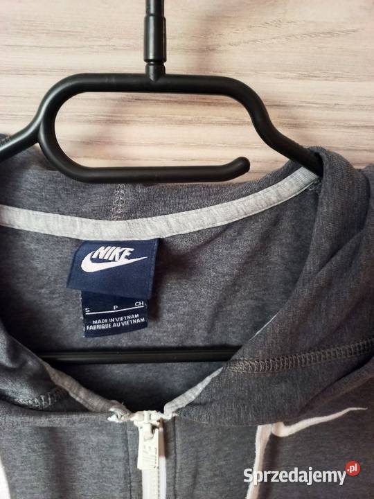 Bluza sportowa nike Horodyszcze sprzedam