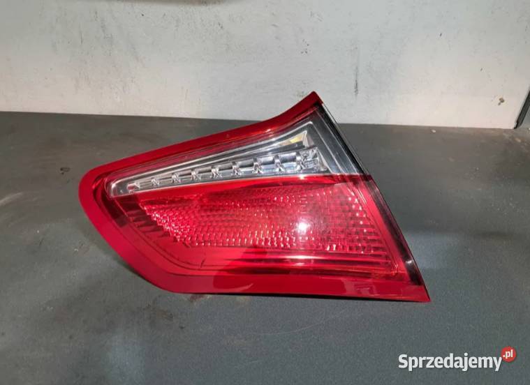 Lampa klapy tył tylna citroen c4 II B7 lewa lewy Chrząstów sprzedam