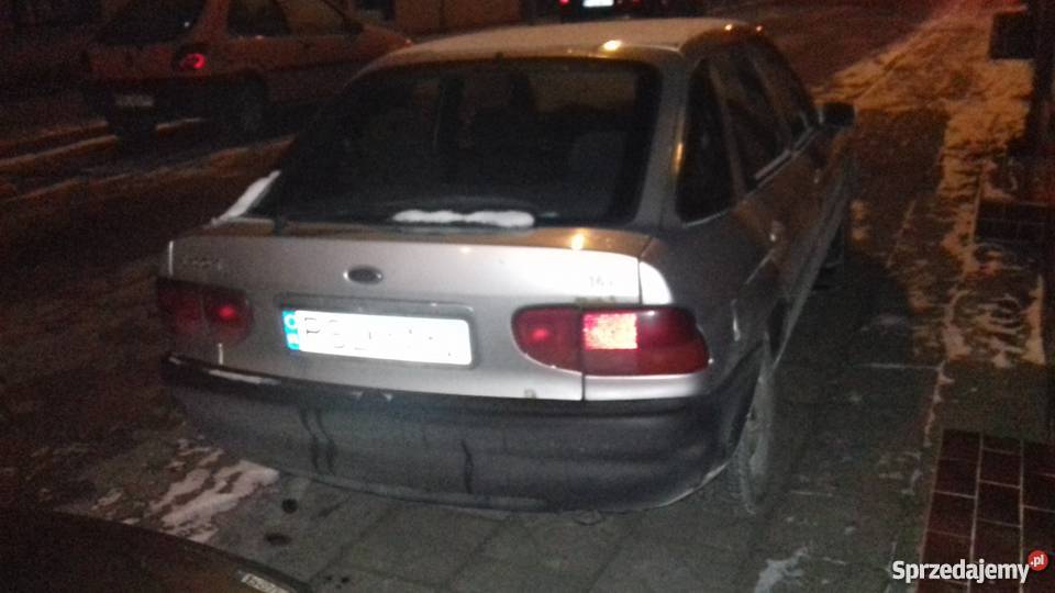 Ford Escort z gazem 1600cm3 wielkopolskie Słupca