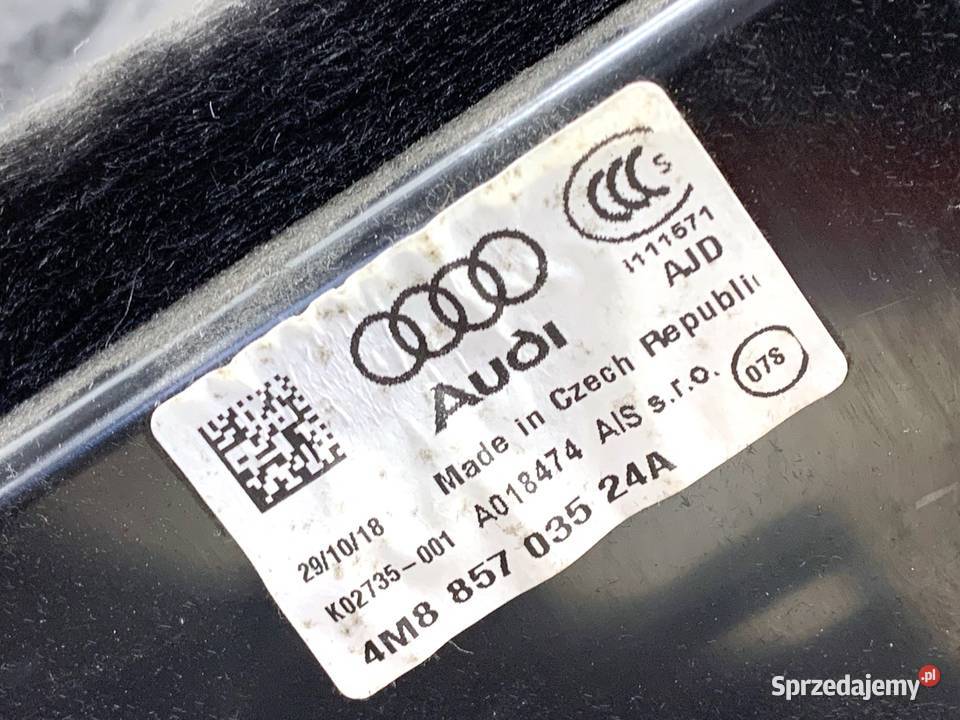 SCHOWEK PASAŻERA AUDI Q8 SUV 4M8857035 PÓŁKA podkarpackie