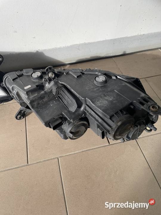 Lampy przednie Volkswagen Passat B7 Lampy przednie