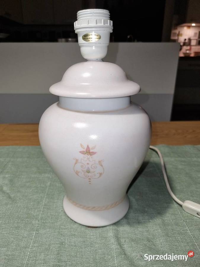 Lampa stołowa bez abażura Wola Podłężna