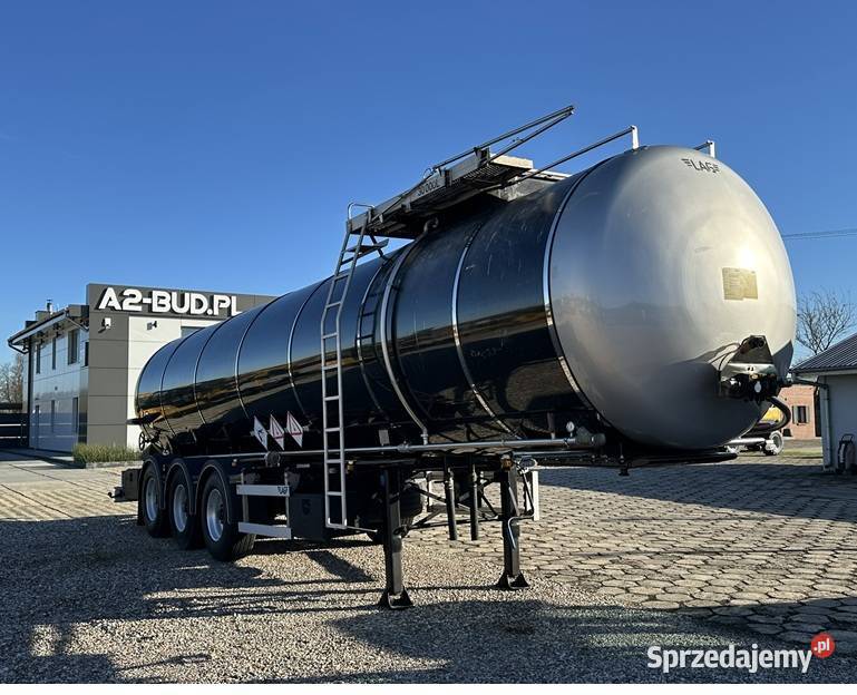 CYSTERNA DO PRZEWOZU BITUMU LAG 0339T wielkopolskie