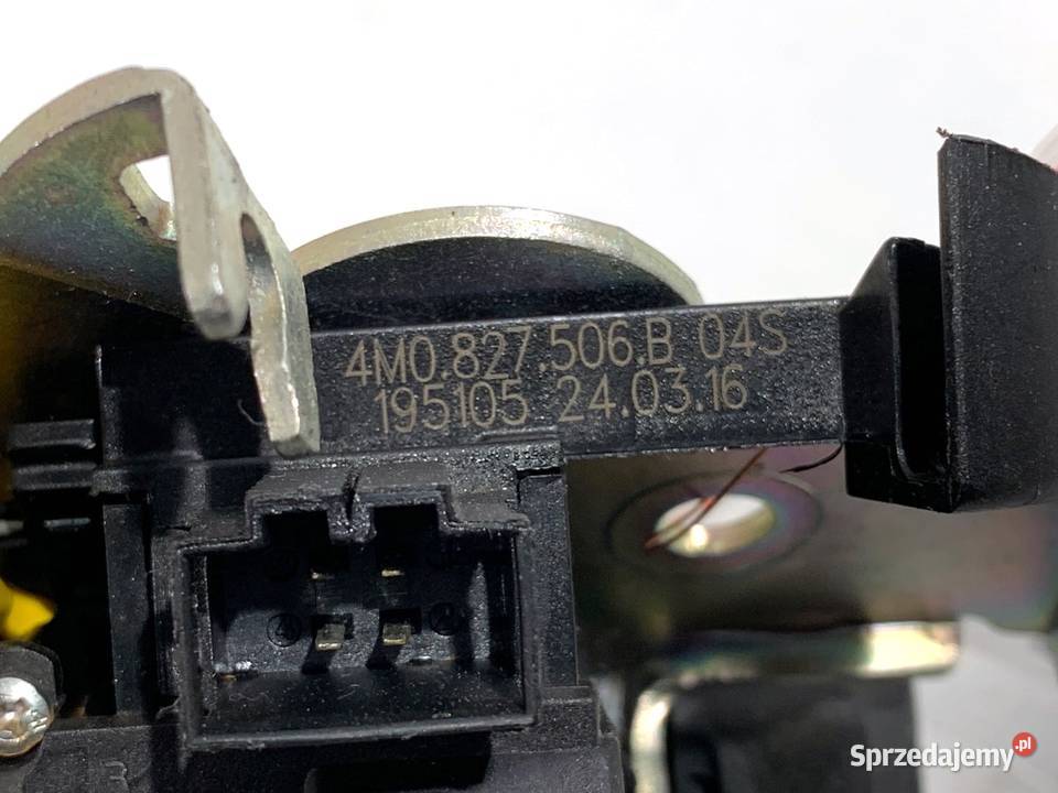 ZAMEK KLAPY TYŁ AUDI A4 B9 Kombi podkarpackie