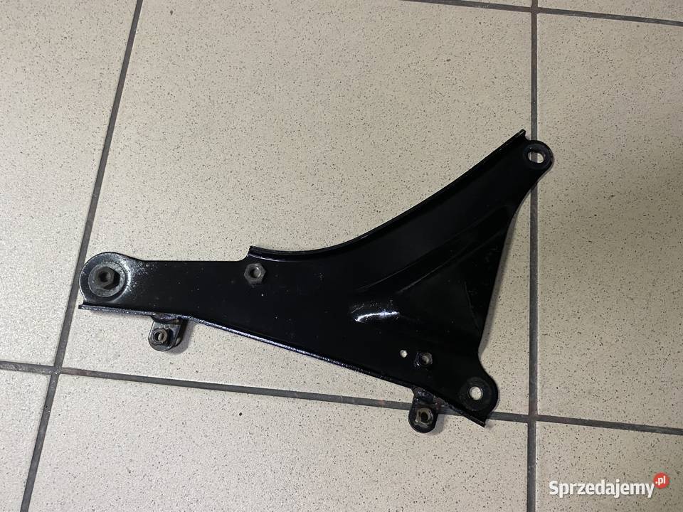 Wahacz mocowanie wydechu Yamaha Majetsy 125 Brzeszcze