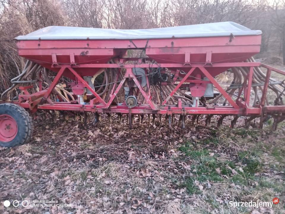 Siewnik kverneland Accord 6m dolnośląskie Chwalęcin sprzedam