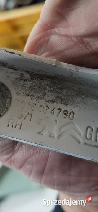 BERLINGO PARTNER 18 ZAWIAS MASKI PRAWY PRZÓD osobowe Międzychód