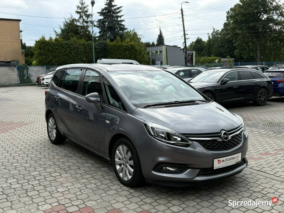 Opel Zafira Rezerwacja C 2011 VAT marża Motoryzacja Tarnowskie Góry sprzedam