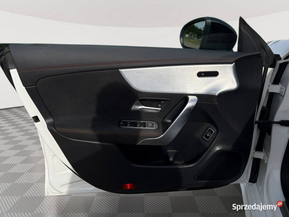Mercedes CLA 200 GKA92296200 AMG Line 7GDCT kamera cofania Gdańsk sprzedam