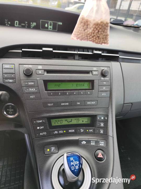 Toyota Prius 18 benzyna Hybryda Serwisowany nieuszkodzony Lublin sprzedam
