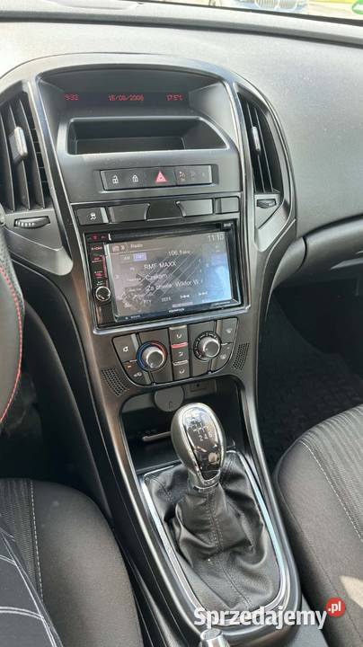 Opel Astra J Sporta Tourer 14 turbo benzyna elektryczne szyby