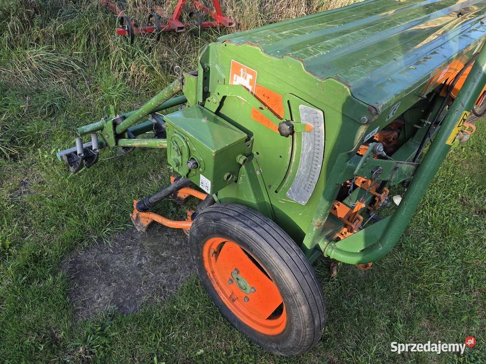 Siewnik AMAZONE D8 SPECIAL 3M Siewniki i sadzarki Kraśnik sprzedam