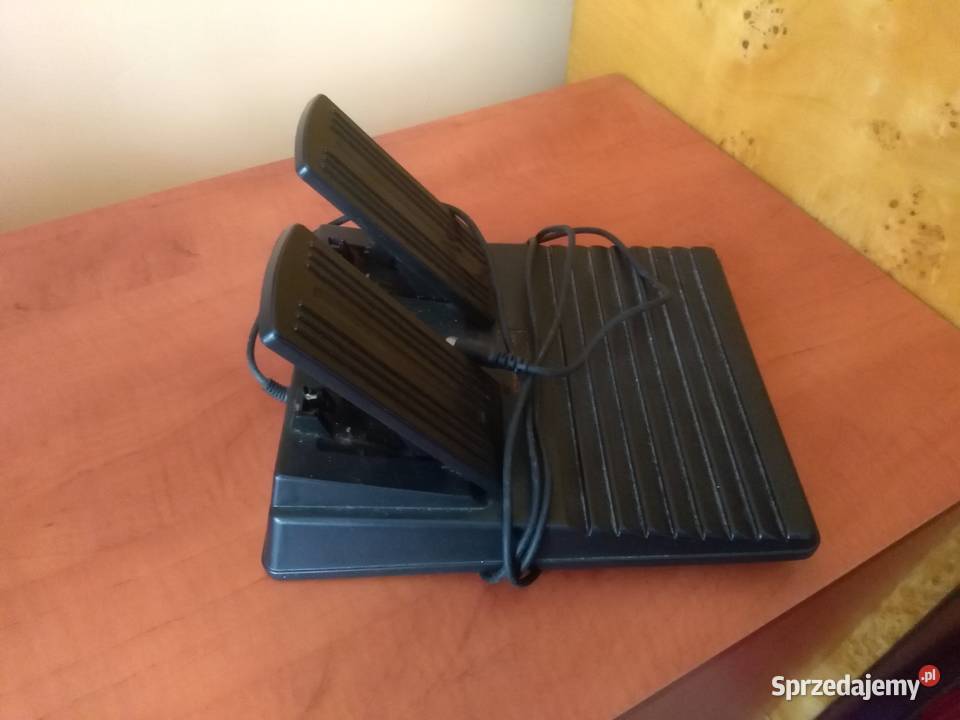 Sprzedam kierownicę CYBER RACE MT172 joystick Pozostałe