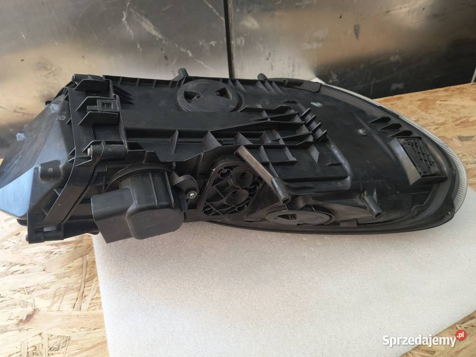 Lampa prawy przód Porsche Boxster lift 9872 świętokrzyskie Kakonin
