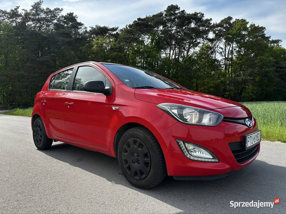 Hyundai i20 12 benzyna Klima Tempomat Światła