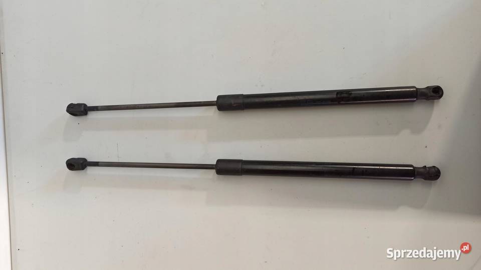 SIŁOWNIKI KLAPY VW TIGUAN 5N0827550D Siłowniki
