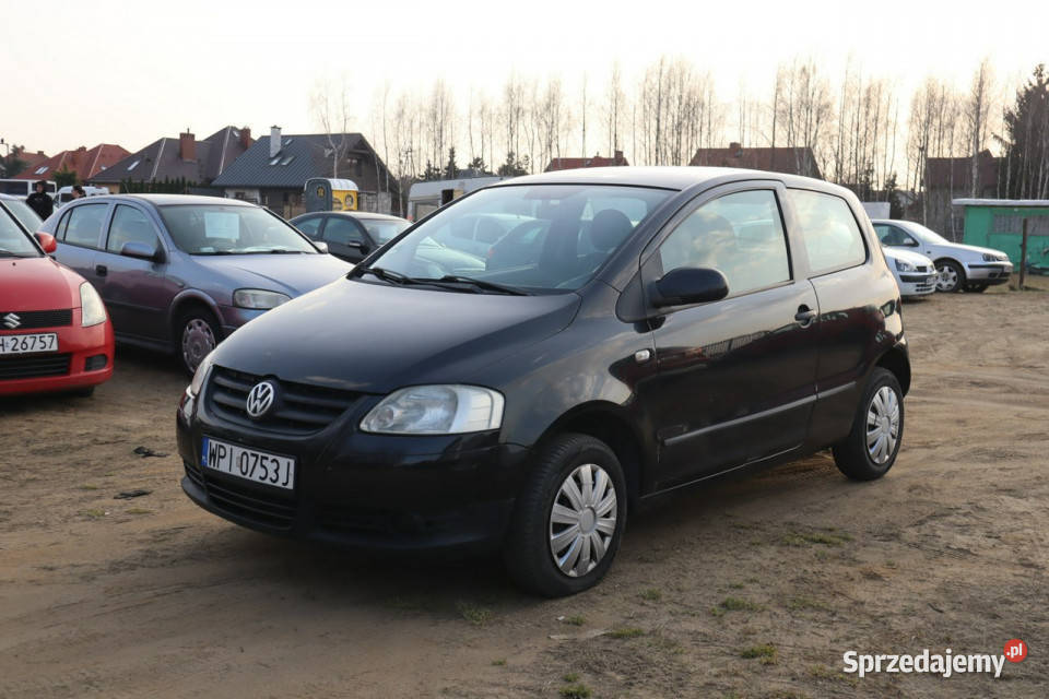Volkswagen Fox 2006r 12 Benzyna Tanio Możliwa czarny
