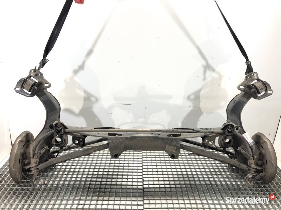 BELKA TYŁ BMW F44 SportowyCoupe TYLNA sprzedam