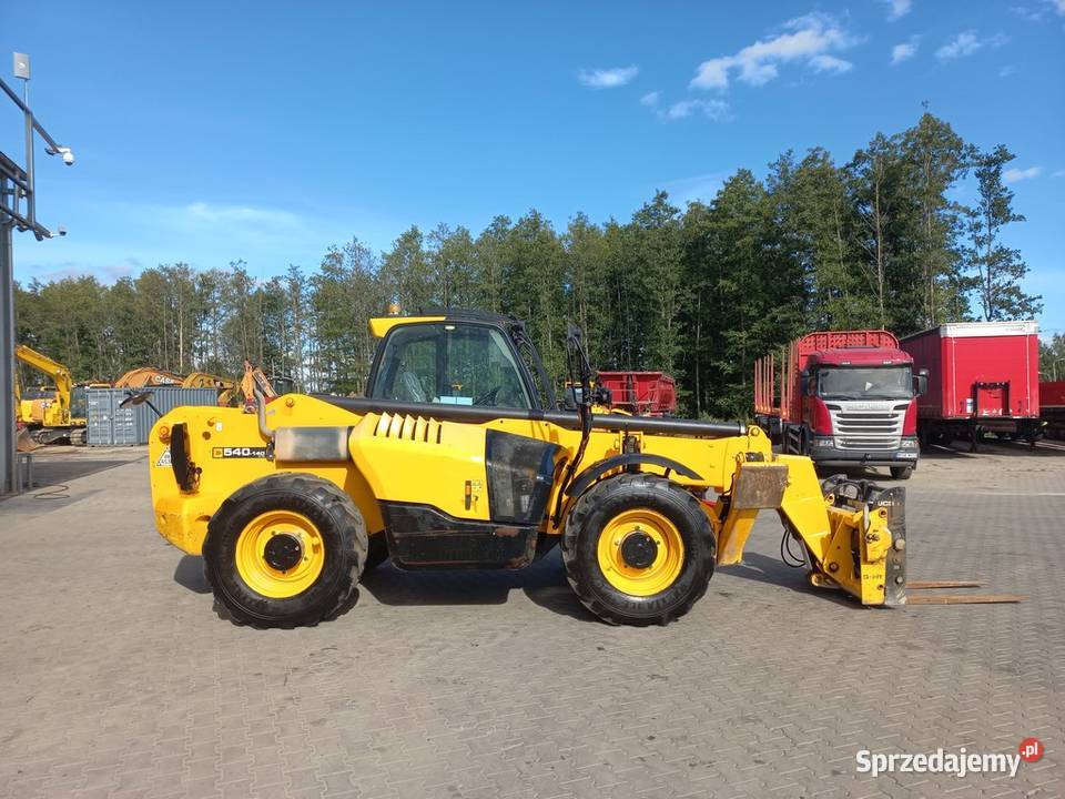 Wynajem ładowarki teleskopowej JCB 540140 Warszawa