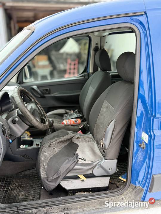 Citron Berlingo 16 HDI Uszkodzony manualna