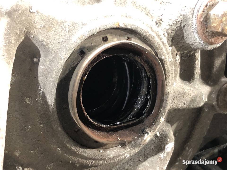 MOST DYFER TYŁ VOLVO XC60 I 00119818 24 215 0817 osobowe