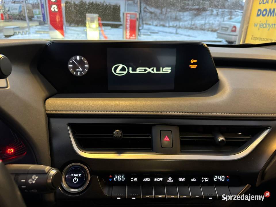 Lexus UX 250h 2022 garażowany mazowieckie Płock