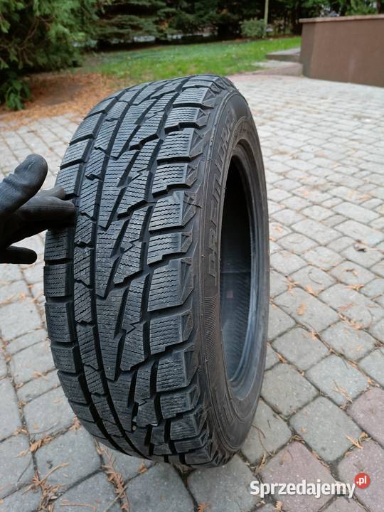 Opony zimowe 201560 R16