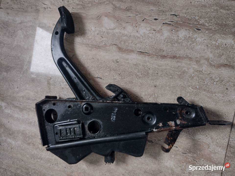 Mercedes S123 C123 pedał hamulca ręcznego