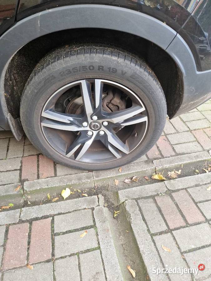 Sprzedam volvo xc 40 sprzedam