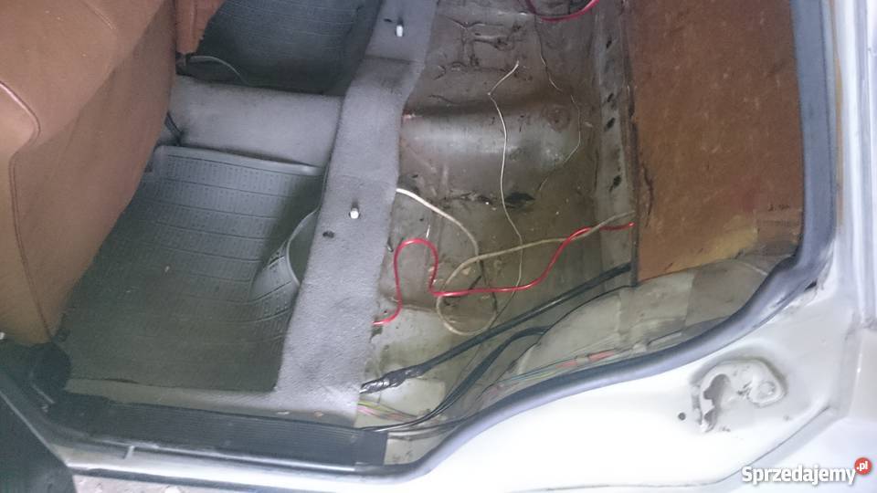 Fiat 125p kredens silnik ROVER 109 89 1600cm3 Ostrołęka