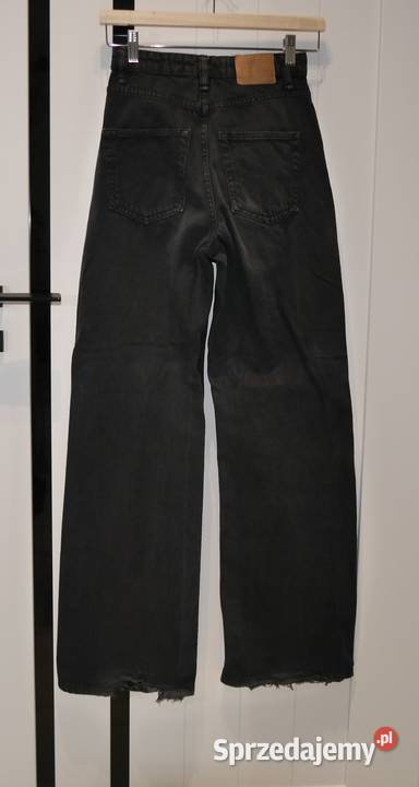 Bershka świetne spodnie szerokie nogawki 32 XXS Bershka Wrocław sprzedam