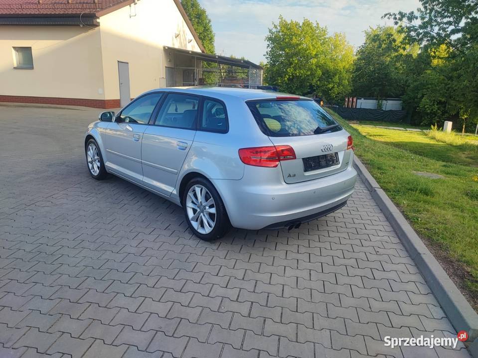 AUDI A3 8P 20 TDI QUATTRO światła LED śląskie Tarnowskie Góry